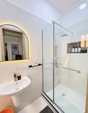 Bathroom and Toilet Glass Demarcation/ Restroom Demarcation Cubicle