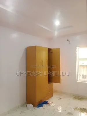 3bdrm Block of Flats in United Estate for rent