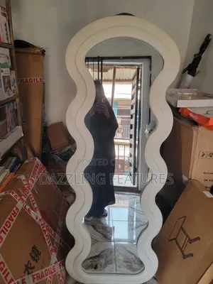 Luxury Wavy Full Length Mirror