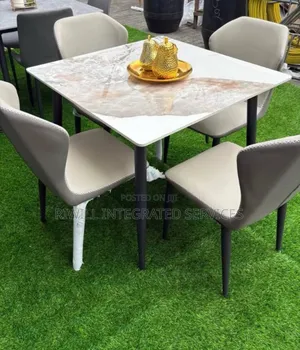 Family Size Dining Table With Four Chairs