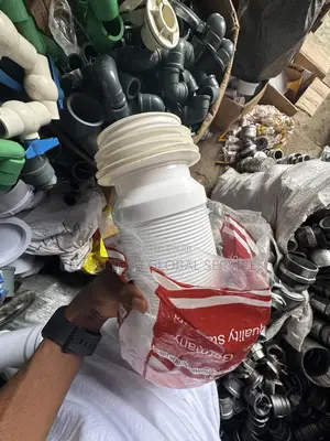 4 Inch Flexible Toilet Pan Connector