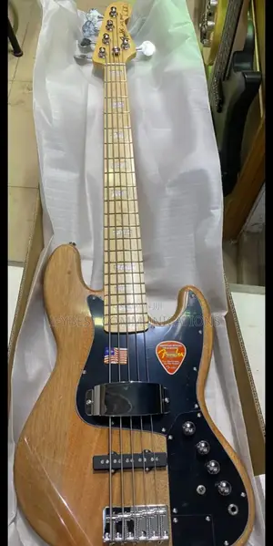 Fender Squire Jazz Bass