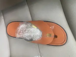 Affordable Men Leather Slippers