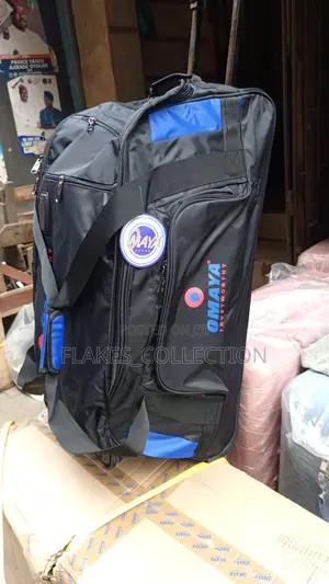 Extra Large Jumbo Size Omaya Travel Bag