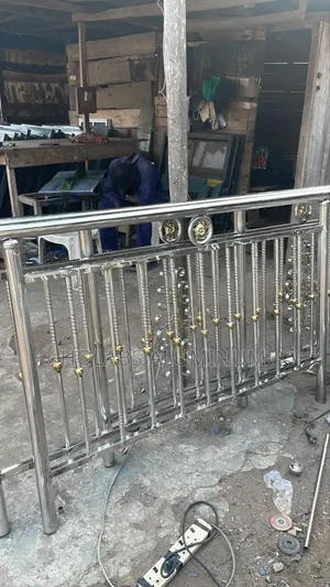 Handrail With Stanless