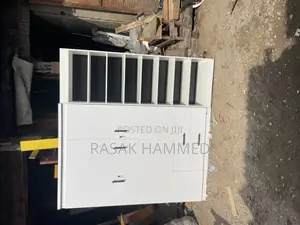 6ft by 6ft Wardrobe Off