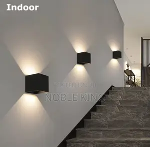 Aluminum Wall Light