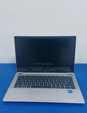 Laptop HP EliteBook 830 G8 16GB Intel Core i5 SSD 256GB