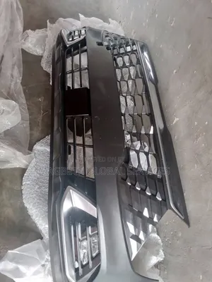 Complete Front Bumper for Kia Sportage 2023.