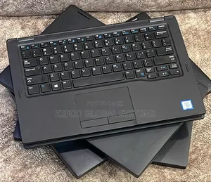 Laptop Dell Latitude 7390 8GB Intel Core i5 SSD 256GB