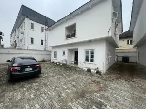 4 Bedroom Detached Duplex for Rent ! (Commercial Use Only)