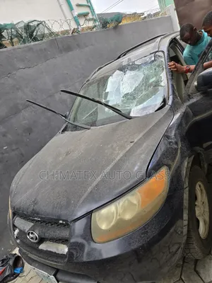 Hyundai Santafe 2007 Windscreen Glass Available