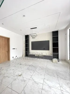 5bdrm Duplex in Startime Estate Ago for sale