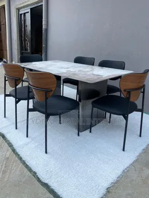 Classic Dining Table Set