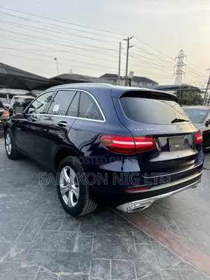 Mercedes-Benz GLC-Class 2016 Blue