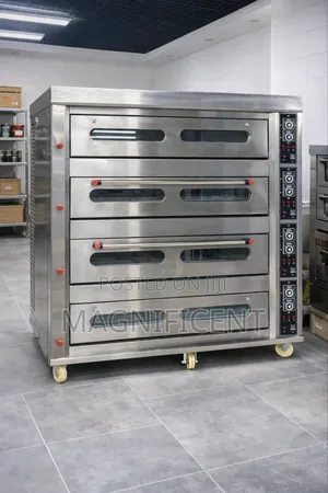Heavy-Duty 3-Deck Industrial Baking Oven – Stainless Steel Comme Baker
