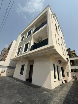 5bdrm Duplex in Lekki Phase 1 for sale