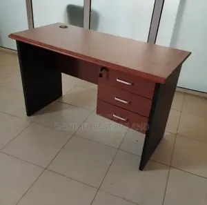 Spacious 1.2 Meter Office Table