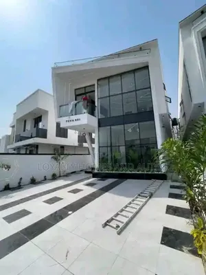 5bdrm Duplex in Ajah for sale