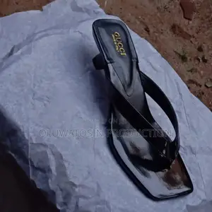 Balanced Heels Slippers