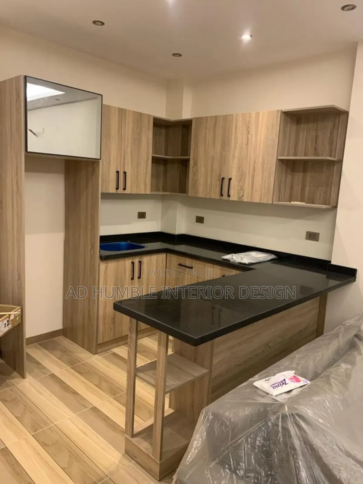 Command Attention in Your Kitchen With High Gloxy Kitchen Cabinet