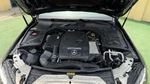 Mercedes-Benz C300 Luxury 4Matic Sedan AWD (2.0L 4cyl 7A) 2016 Gray