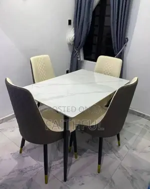 Unique Dinning Table Set