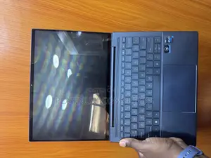 Laptop HP Elite Dragonfly G3 16GB Intel Core i7 SSD 512GB