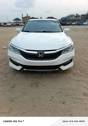 Honda Accord 2013 White