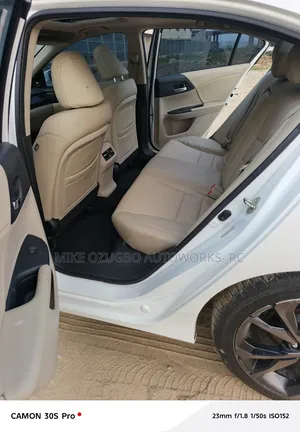 Honda Accord 2013 White
