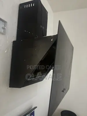 Trentech Kitchen Extractor / Cooker Hood – Fairly Used