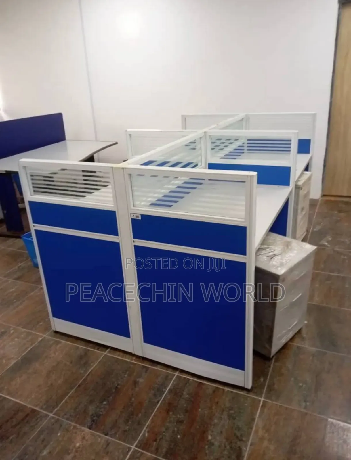 4seater Work Station