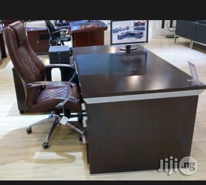 Quality Executive Table