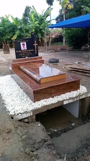 Tomb Stone Construction