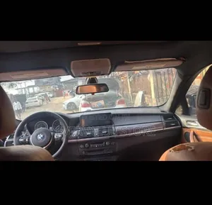 BMW X5 Tesla Android Player + Reverse Camera