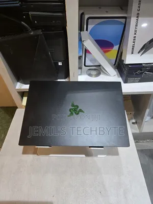 Laptop Razer Blade 16GB AMD Ryzen 9 SSD 1T