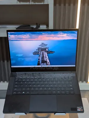 Laptop Razer Blade 16GB AMD Ryzen 9 SSD 1T