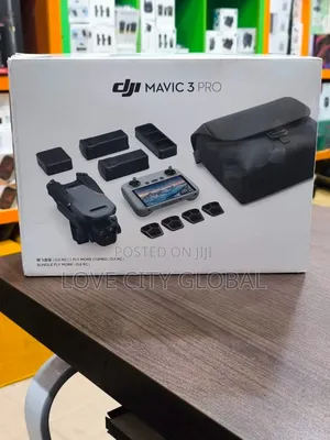 Dji Mavic 3 Pro Professional Drone Fly More Combo Rc Pad, 3 Batteries.