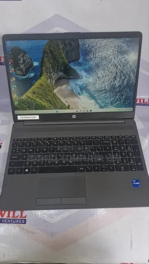 Laptop HP 250 G8 16GB Intel Core i7 SSD 256GB