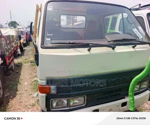 Toyota Dyna 150 Petrol Engine Normal Hand