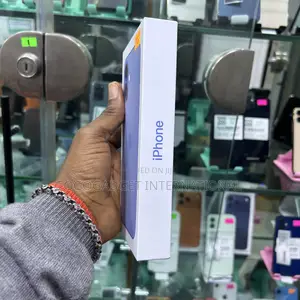 New Apple iPhone 16 Plus 128 GB Blue