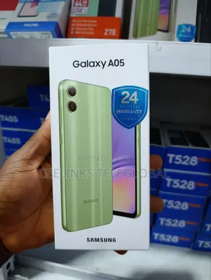 New Samsung Galaxy A05 64 GB Gold