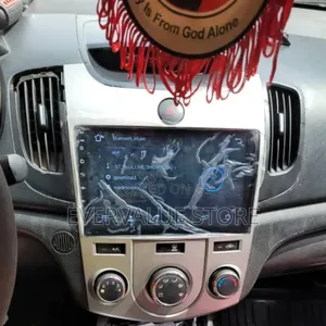 Kia Cerato / Forte Android Player + Reverse Camera