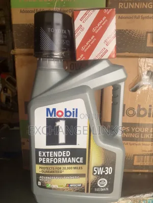 Oil Filter Toyota Hilux and Mobil 1 5w-30 5l Engine Oil