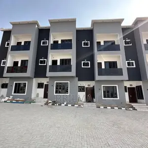 4bdrm Duplex in Guzape District for sale