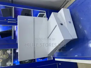 New Apple iPad 9.7 64 GB