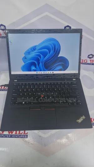Laptop Lenovo ThinkPad T14s Gen 1 16GB Intel Core i7 SSD 1T