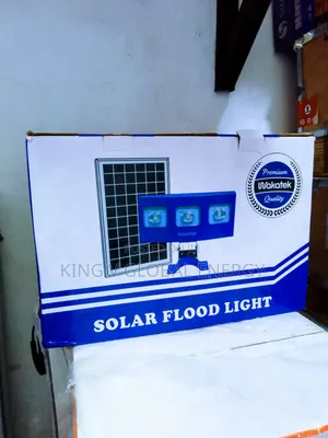 Wakatek 300watts 3 Eye Divided Solar Flood Light
