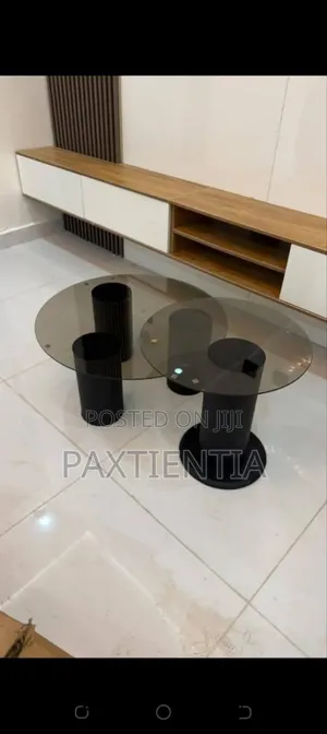 Two-in-one Round Glass Tables