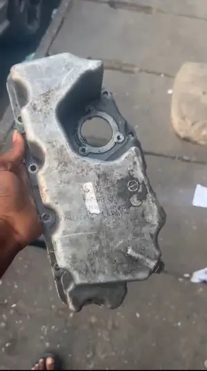 Engine Oil Sump for Gle 63s Amg Coupe